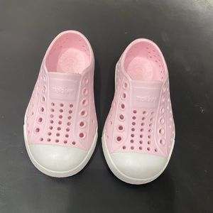 Toddler native shoes slip on shoes size C5